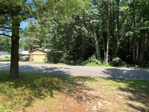 A home in Lincoln Twp