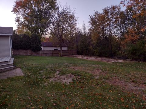 A home in Fruitport Twp