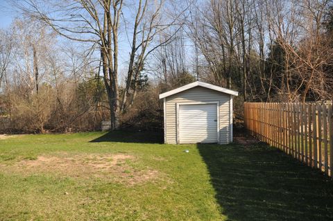 A home in Fruitport Twp