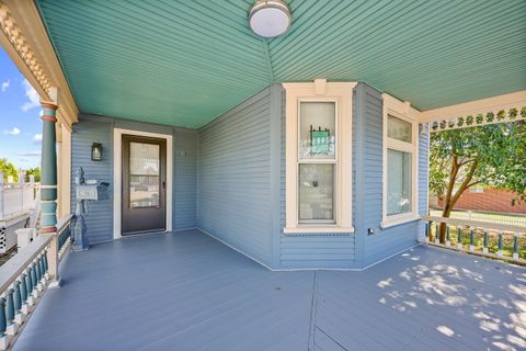 A home in Lincoln Park