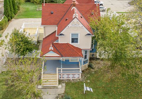 A home in Lincoln Park