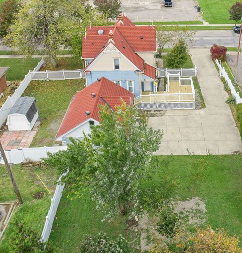 A home in Lincoln Park