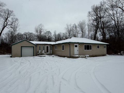 A home in Waterford Twp