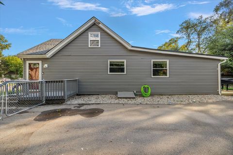 A home in Farmington Hills