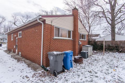 A home in Inkster