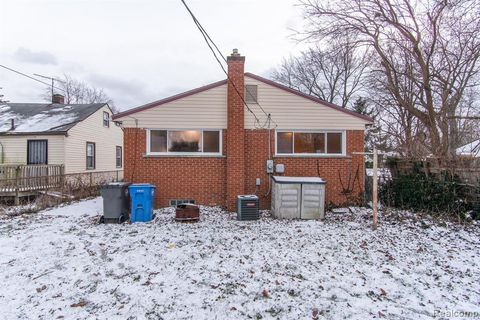 A home in Inkster