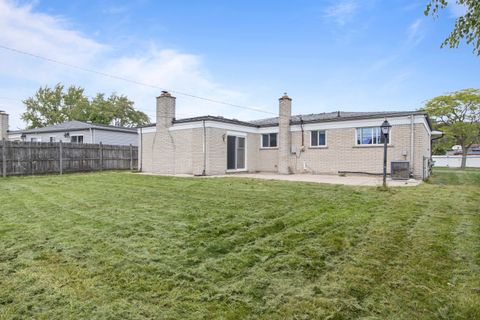 A home in Dearborn Heights