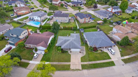 A home in Dearborn Heights