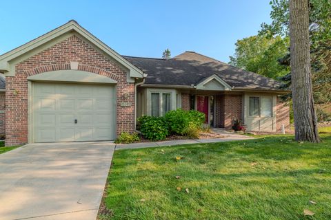 A home in Farmington Hills