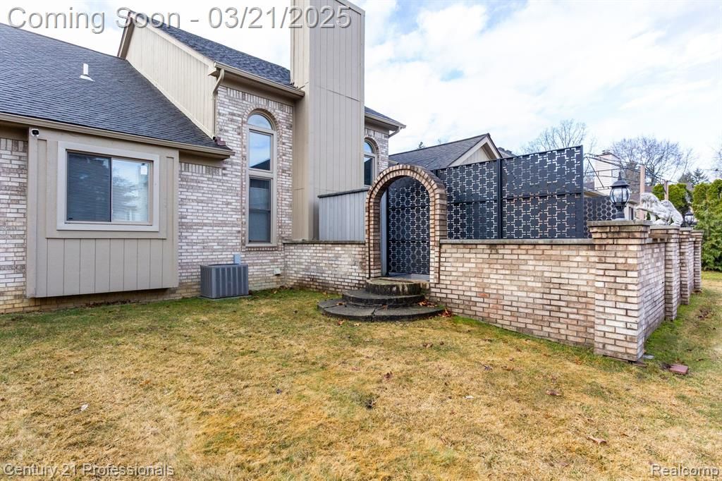 listing image 49