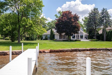 A home in Lake Angelus