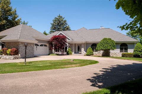 A home in Lake Angelus