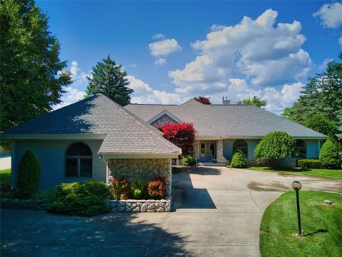 A home in Lake Angelus