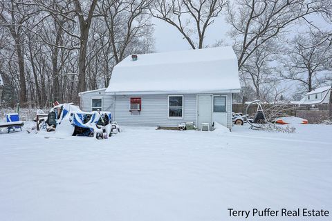 A home in Laketon Twp