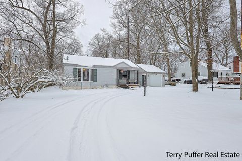 A home in Laketon Twp