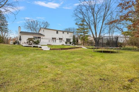 A home in West Bloomfield Twp