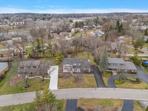 A home in West Bloomfield Twp