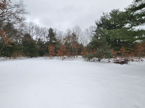 A home in Egelston Twp