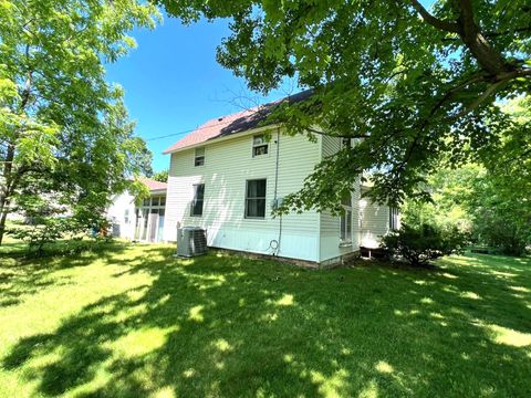 A home in Van Buren Twp