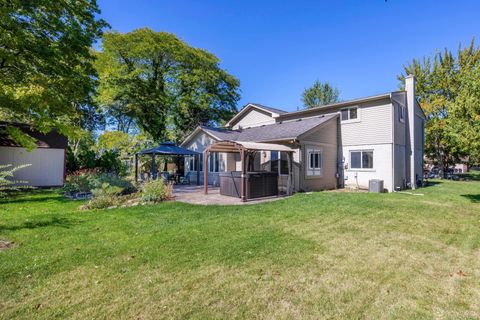 A home in Grosse Ile Twp