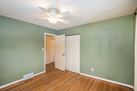 A home in GrosseIleTownship_Wayne