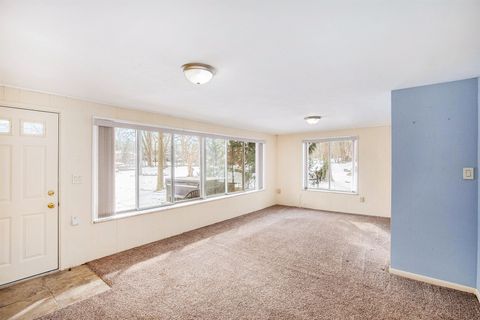 A home in GrosseIleTownship_Wayne