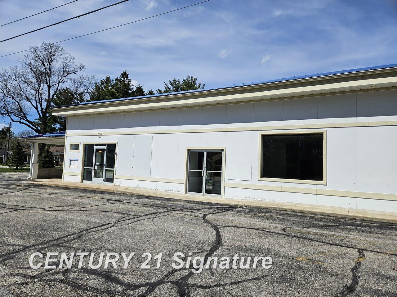 2706 N Saginaw Road