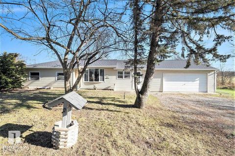 A home in Davison Twp