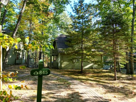 A home in Greenwood Twp