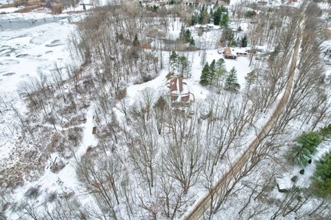 A home in Rose Twp