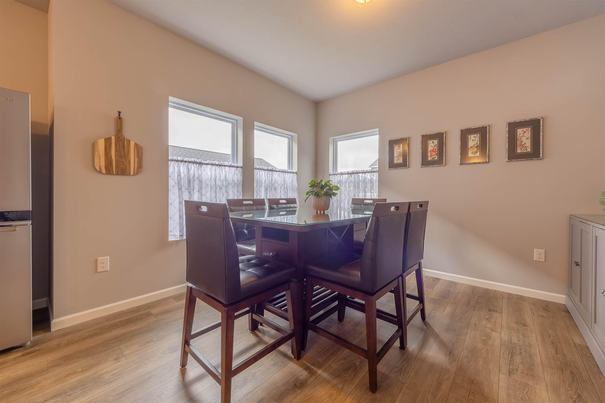 Photo 13 of 41 of 144 Brynwood Avenue house