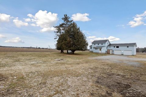 A home in Pinconning Twp