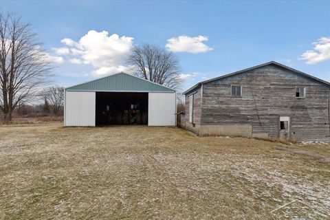 A home in Pinconning Twp