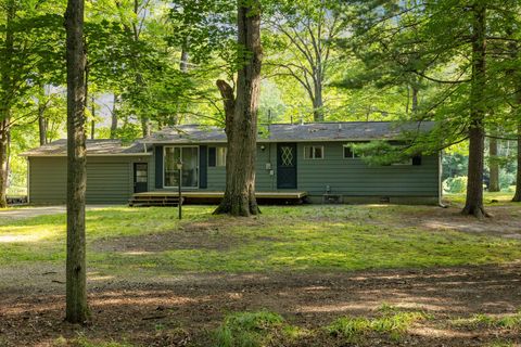 A home in Sylvan Twp