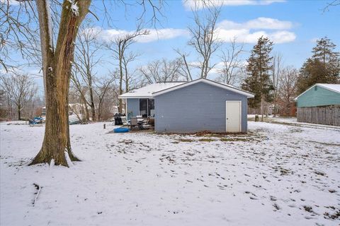 A home in West Bloomfield Twp