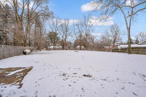 A home in West Bloomfield Twp