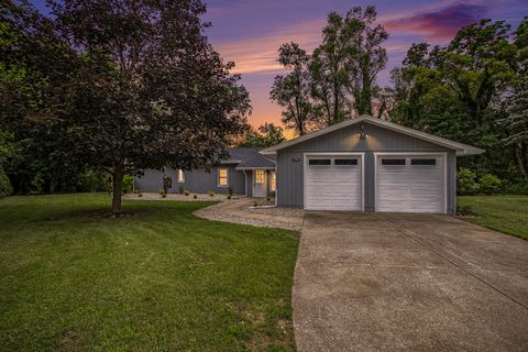 A home in Convis Twp