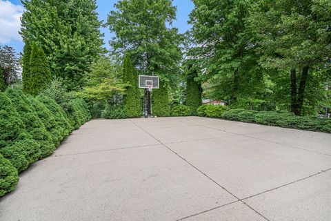 A home in Baroda Twp