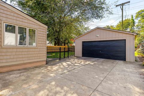 A home in Grosse Pointe Woods