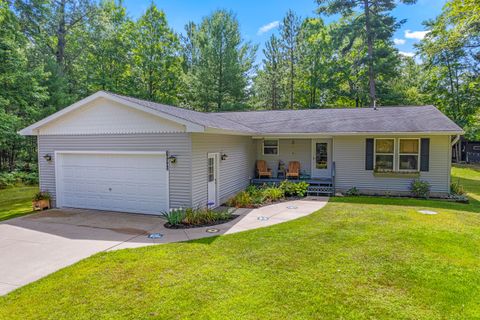 A home in Grayling Twp