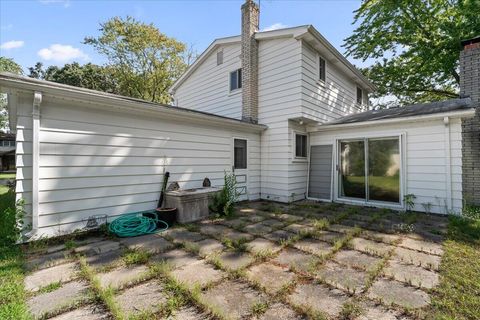 A home in Waterford Twp