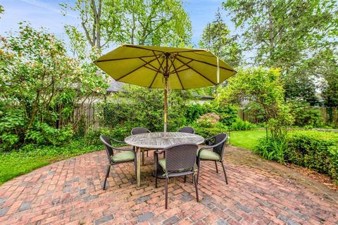 A home in Grosse Pointe Farms