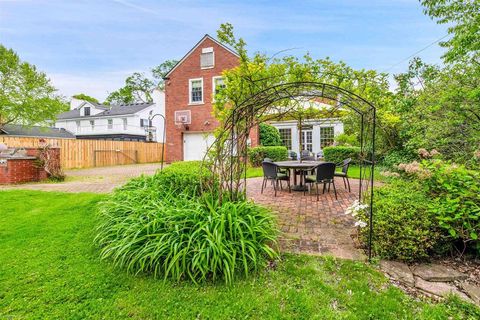 A home in Grosse Pointe Farms