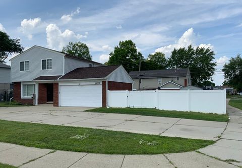 A home in Dearborn Heights