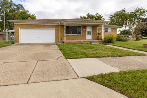 A home in Warren