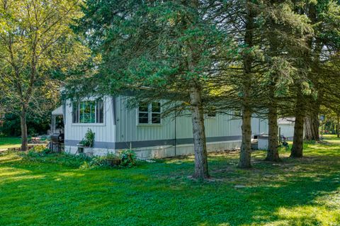 A home in Unadilla Twp