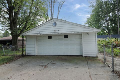 A home in Dearborn Heights