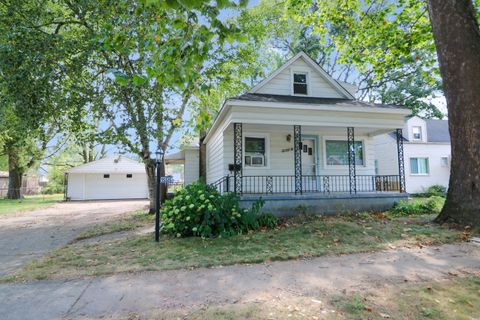 A home in Dearborn Heights