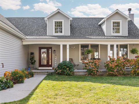 A home in Bear Lake Twp