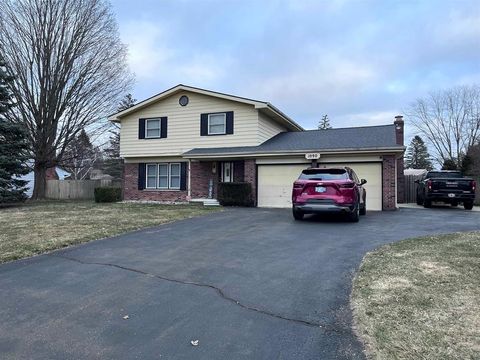 1090 Cabot Flint Charter Township MI 48532